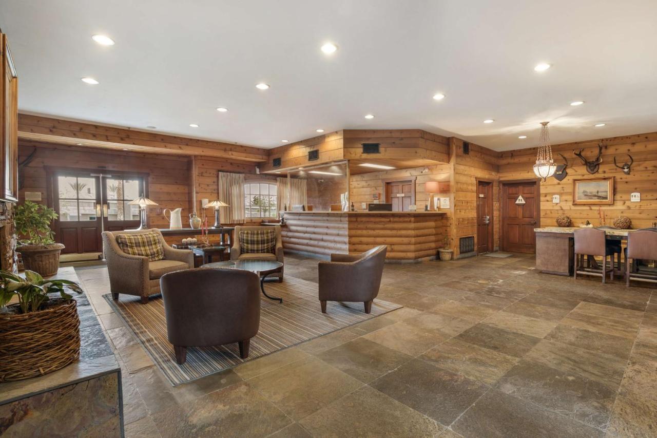 Best Western Corona Hotel & Suites Екстериор снимка